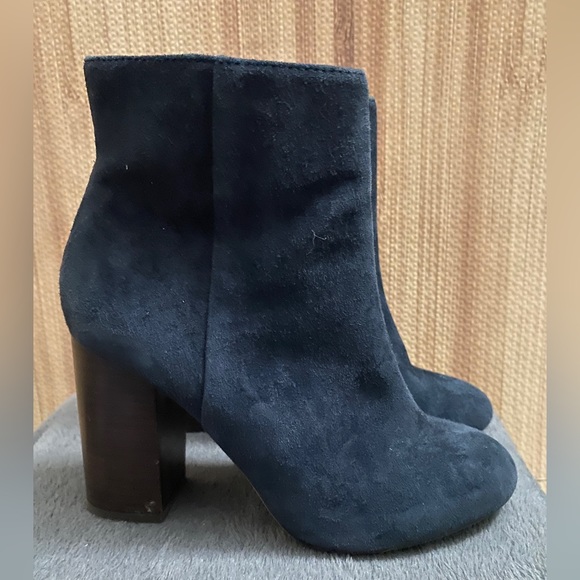 Aldo Ladies  Size 7 - Picture 1 of 5